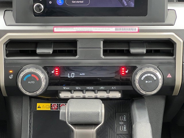 2024 Toyota Tacoma SR5 photo 20