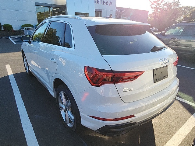 2021 Audi Q3 Premium Plus S line photo 3