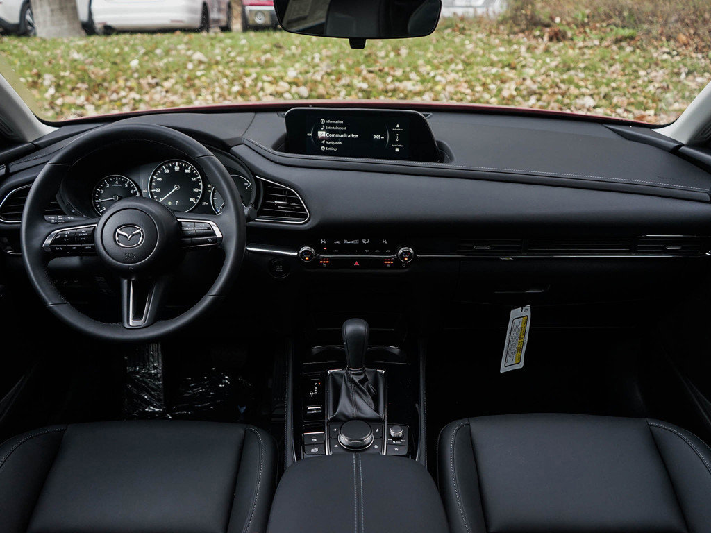 2025 Mazda CX-30 2.5 S Preferred photo 12
