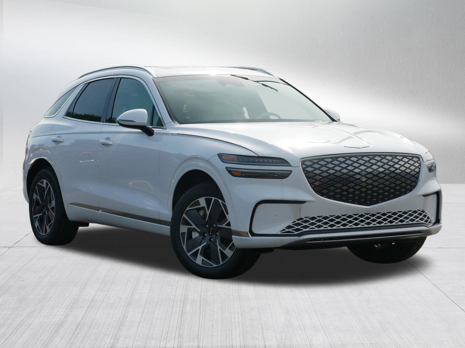 2026 GENESIS GV70 Base's photo