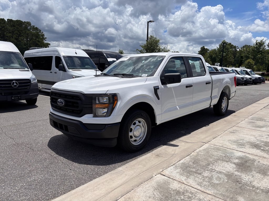 2023 Ford F-150 XL photo 3