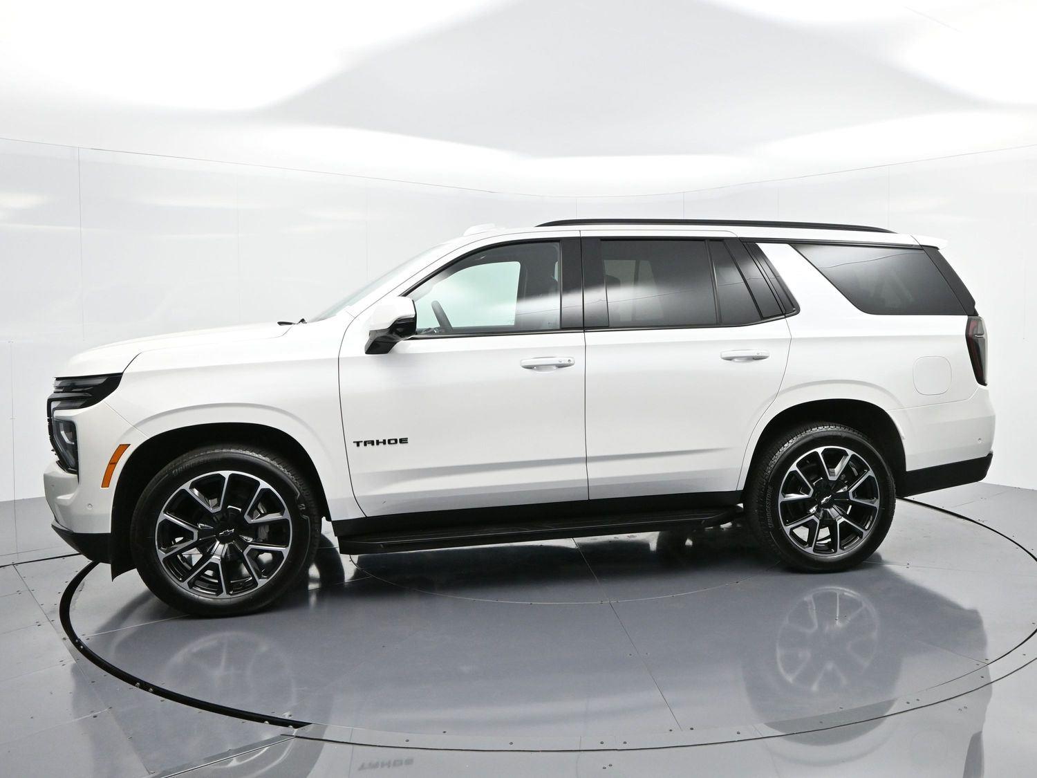 2025 Chevrolet Tahoe RST photo 4