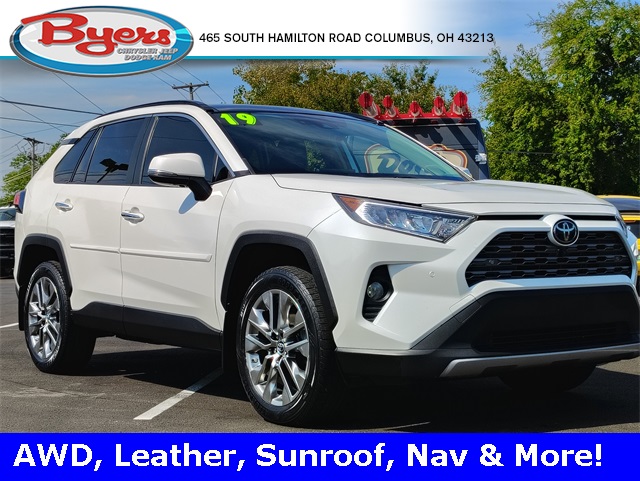 2019 Toyota RAV4 Limited's photo