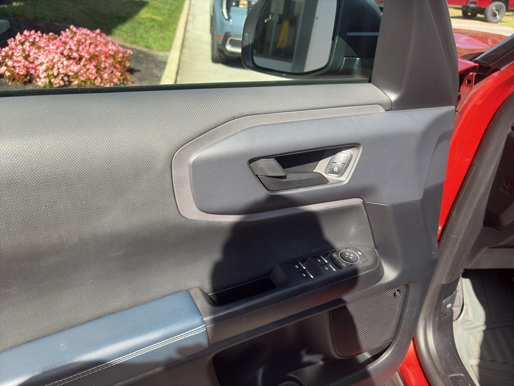 2022 Ford Bronco Sport Outer Banks photo 4