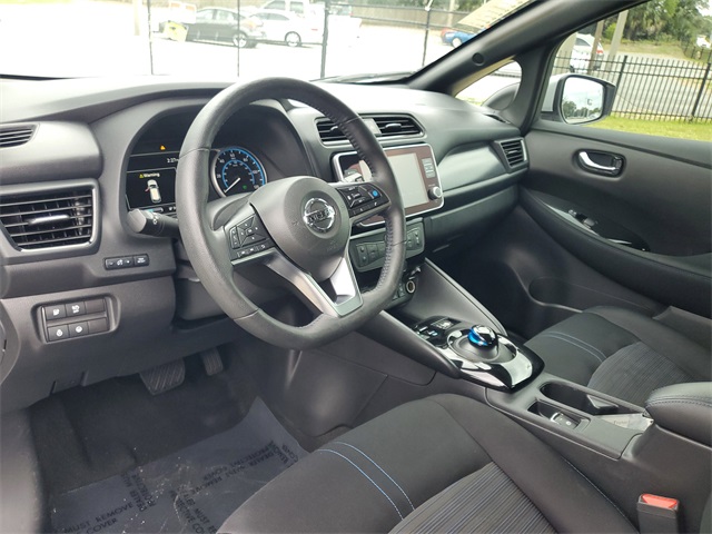 2022 Nissan Leaf SV Plus photo 10