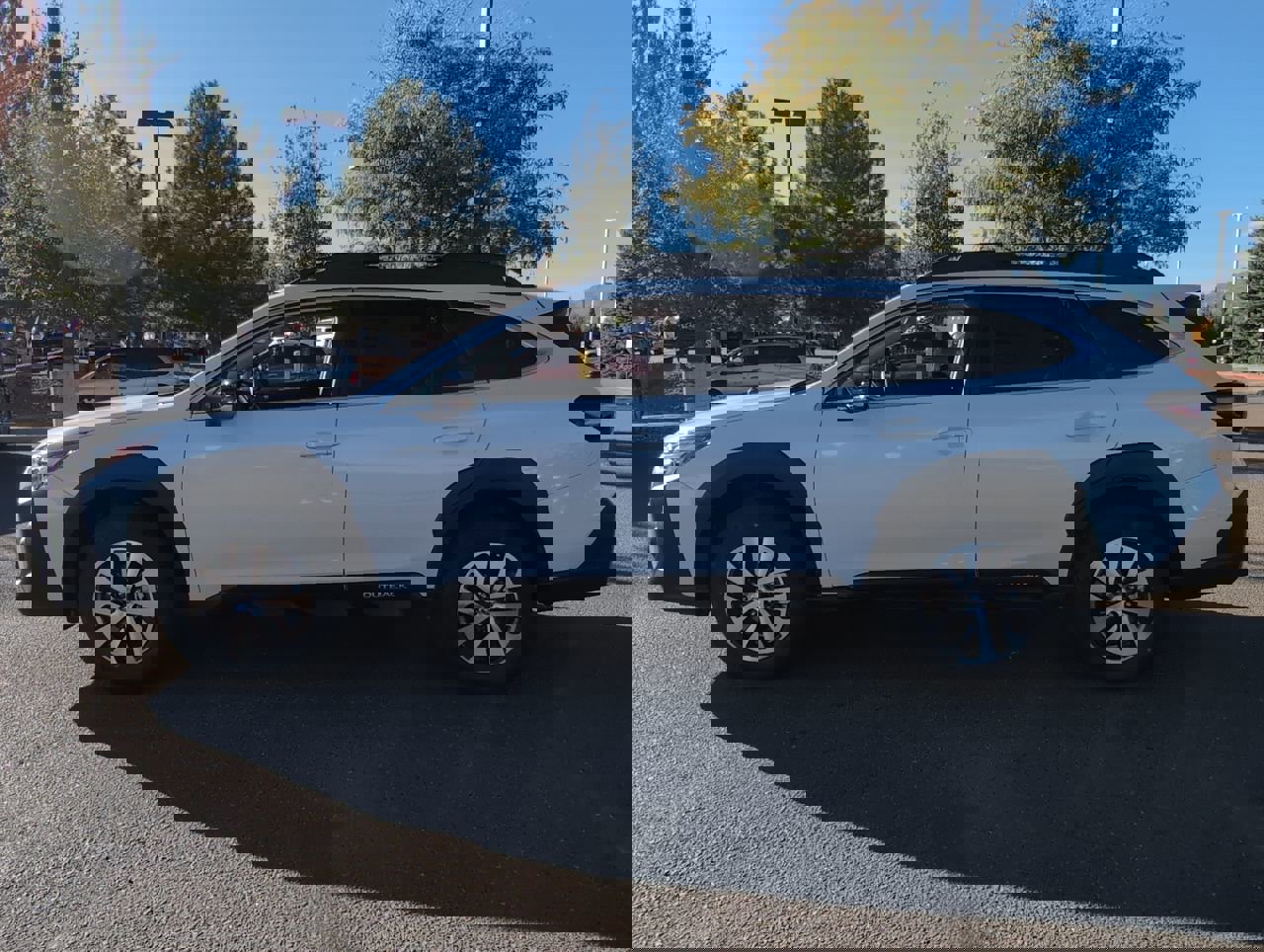 2025 Subaru Outback Premium photo 4