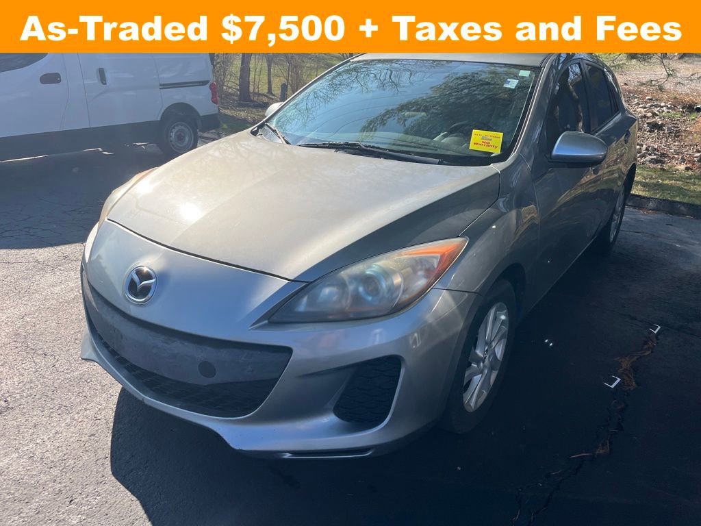2013 Mazda MAZDA3 i Touring's photo