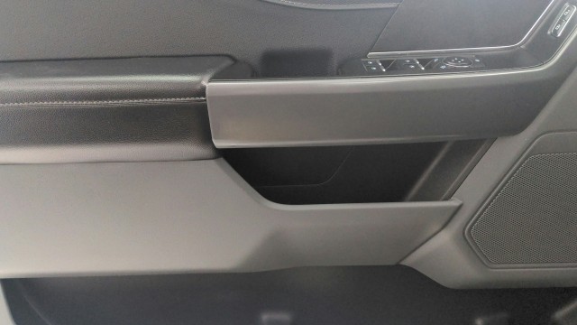 Used 2024 BLACK Ford XLT image 24