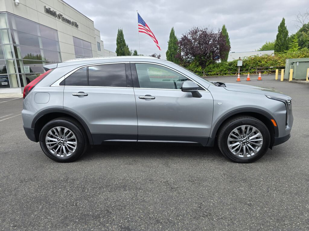 2024 Cadillac XT4 Premium Luxury photo 6