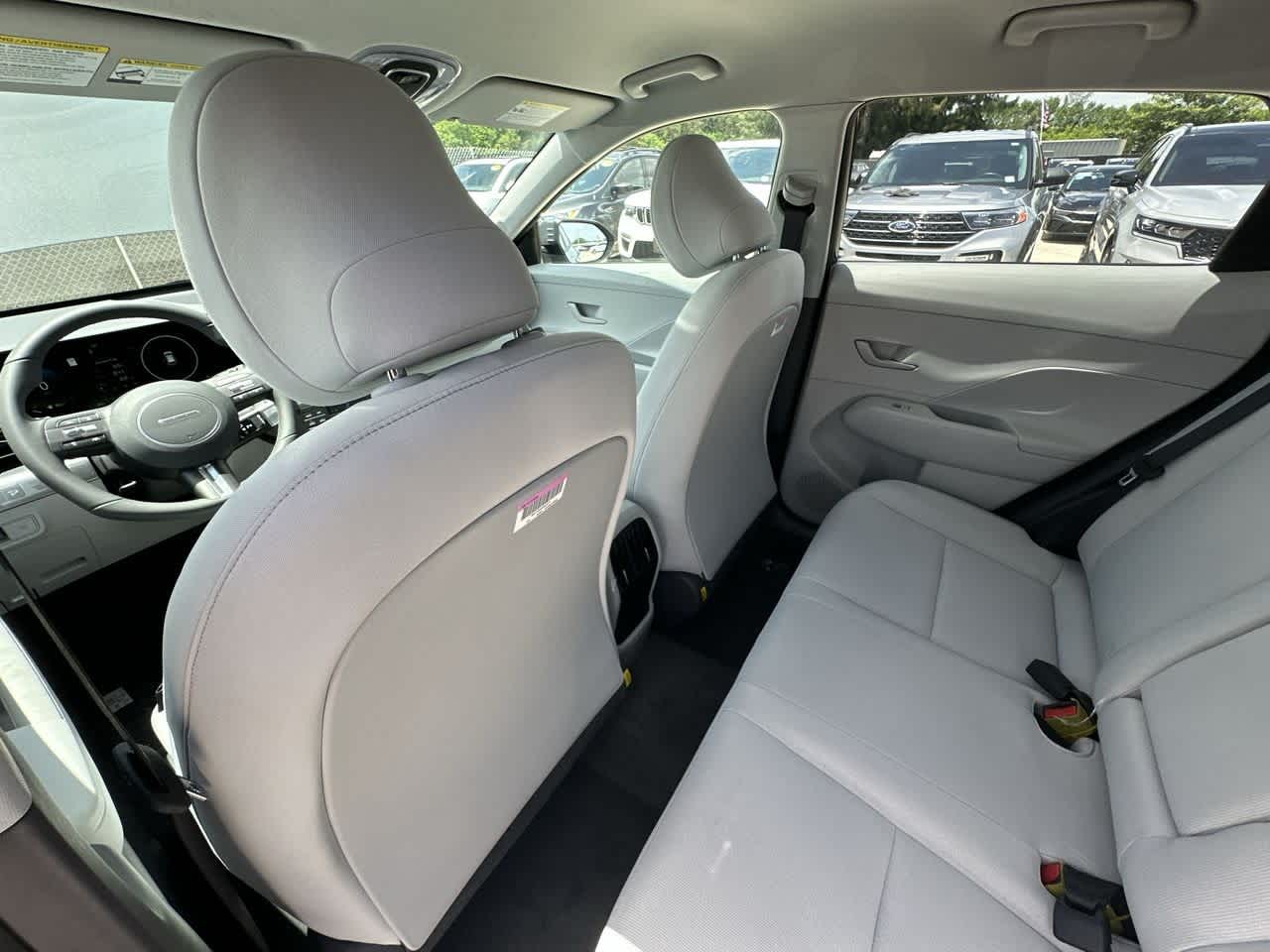 2025 Hyundai Kona SEL photo 21