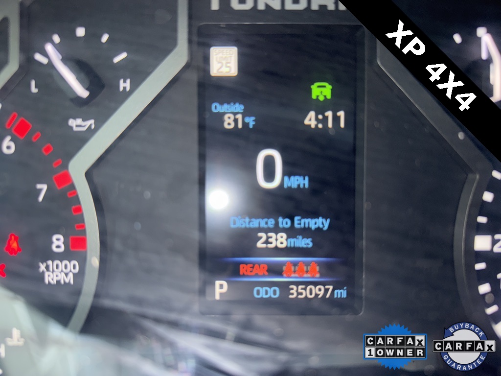 2022 Toyota Tundra SR5 CrewMax photo 9