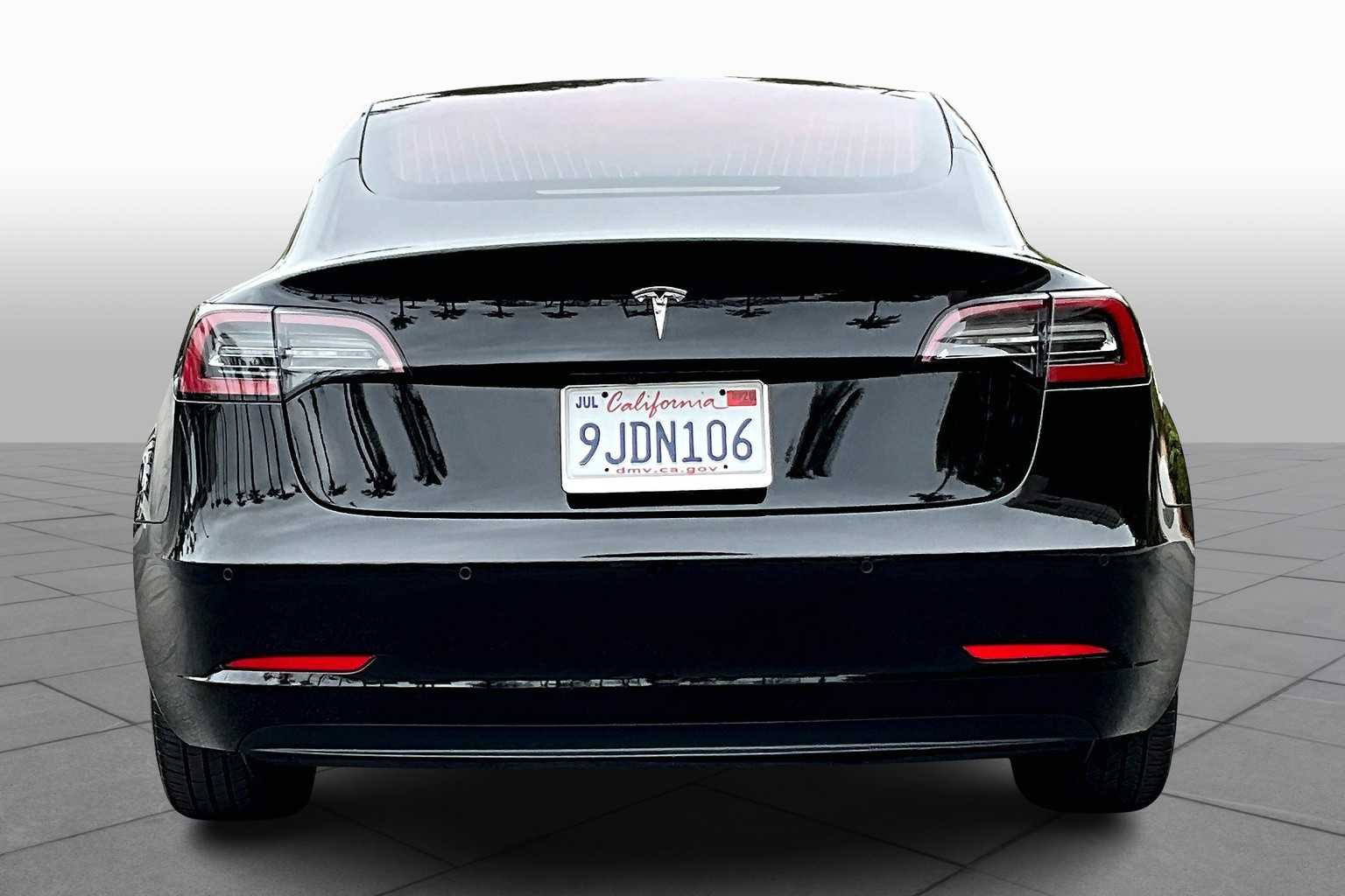 Used 2018 Tesla Model 3 Long Range with VIN 5YJ3E1EA0JF034321 for sale in Newport Beach, CA