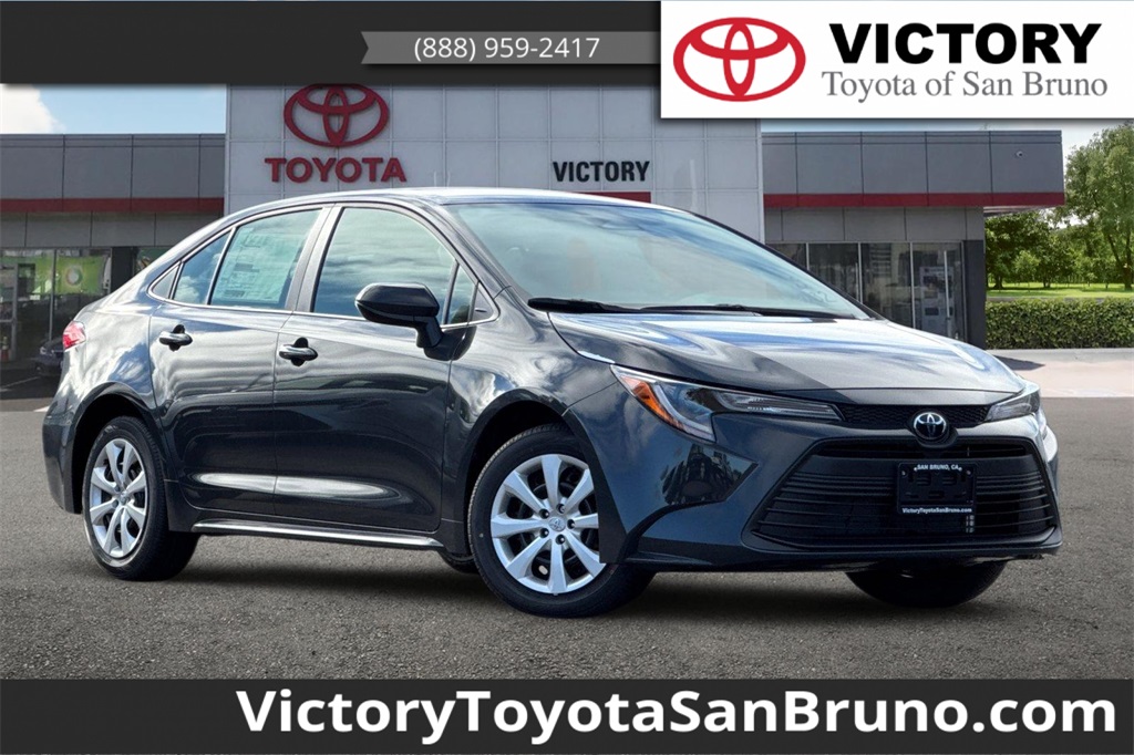 2026 Toyota Corolla LE's photo