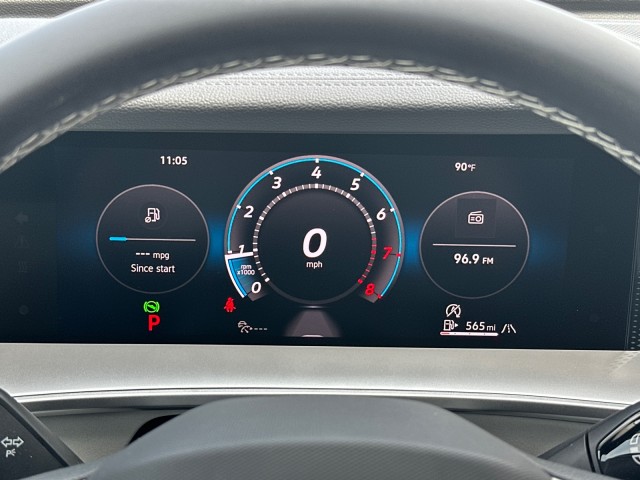 2025 Volkswagen Tiguan SE photo 31