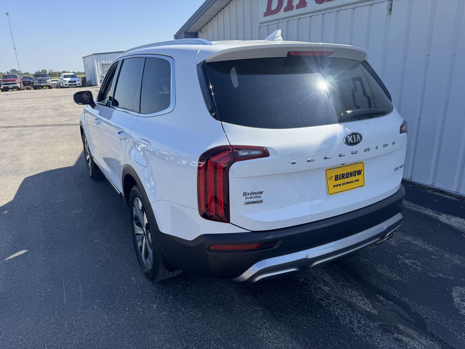 2020 Kia Telluride EX photo 3