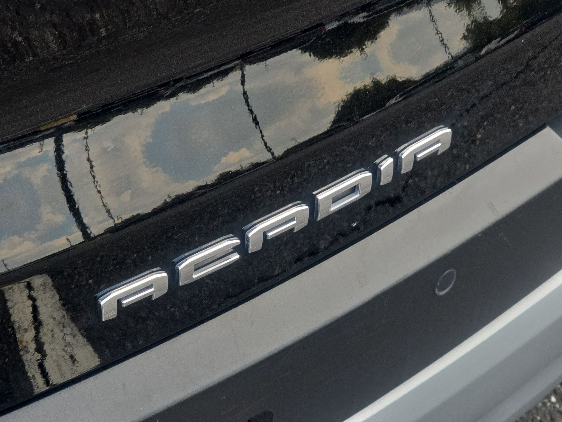 2023 Gmc Acadia SLE photo 61
