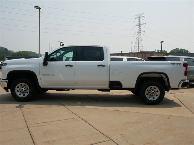 2025 Chevrolet Silverado 3500HD photo 4