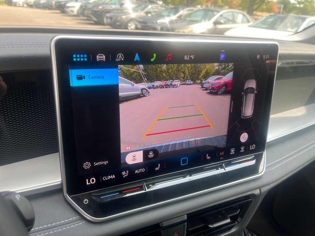 2025 Volkswagen Tiguan SE photo 12