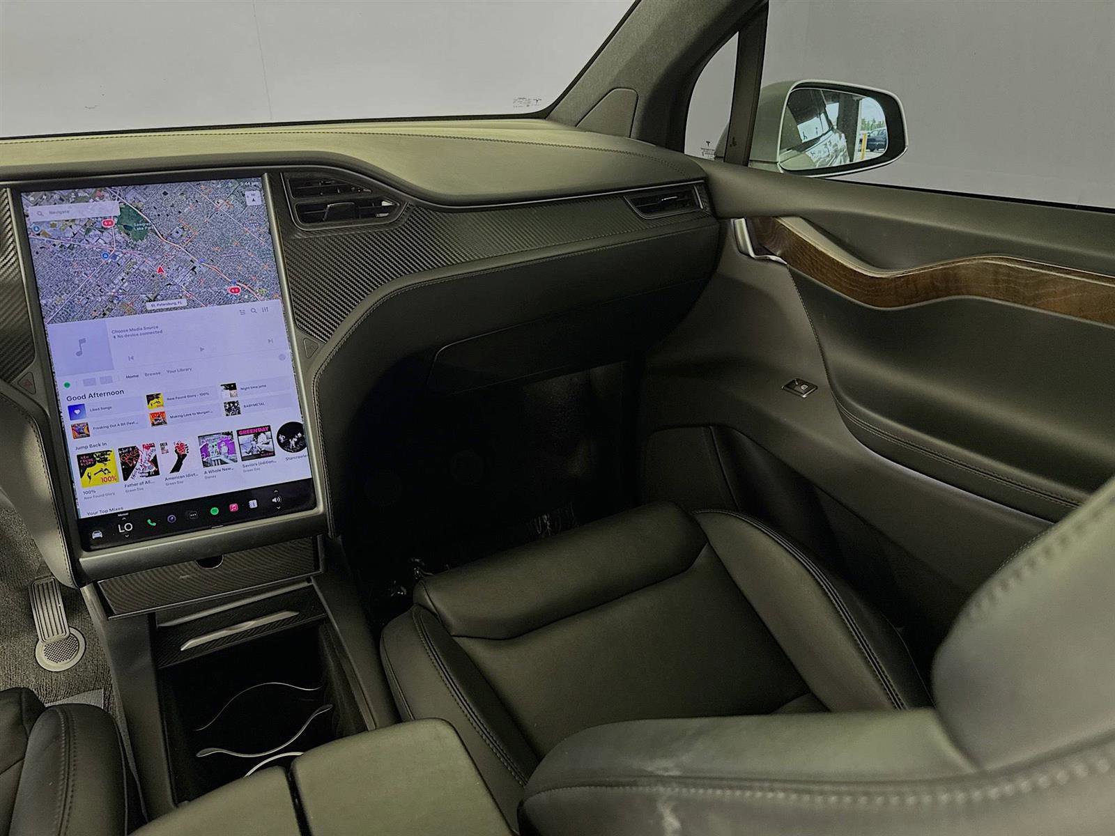 2020 Tesla Model X Long Range photo 22
