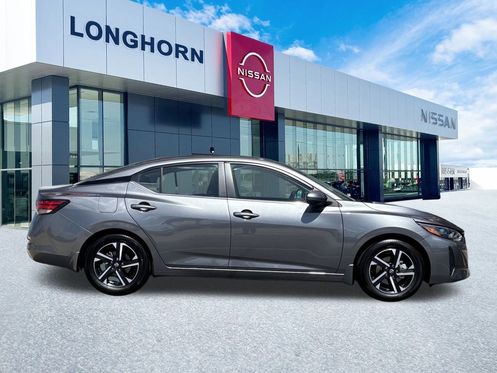 2025 Nissan Sentra SV photo 2