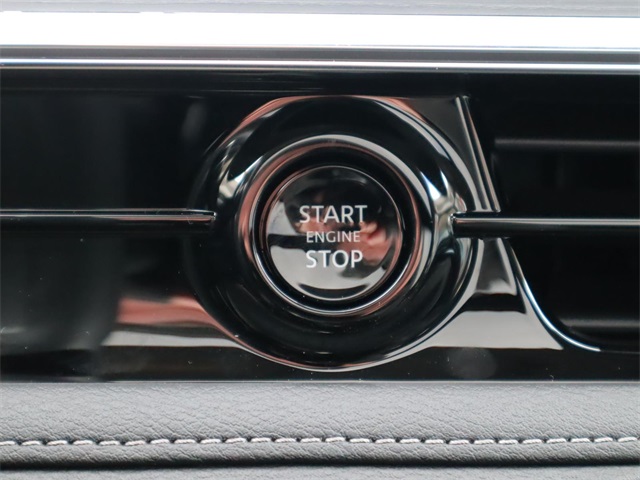 2025 Infiniti QX80 Sensory photo 32