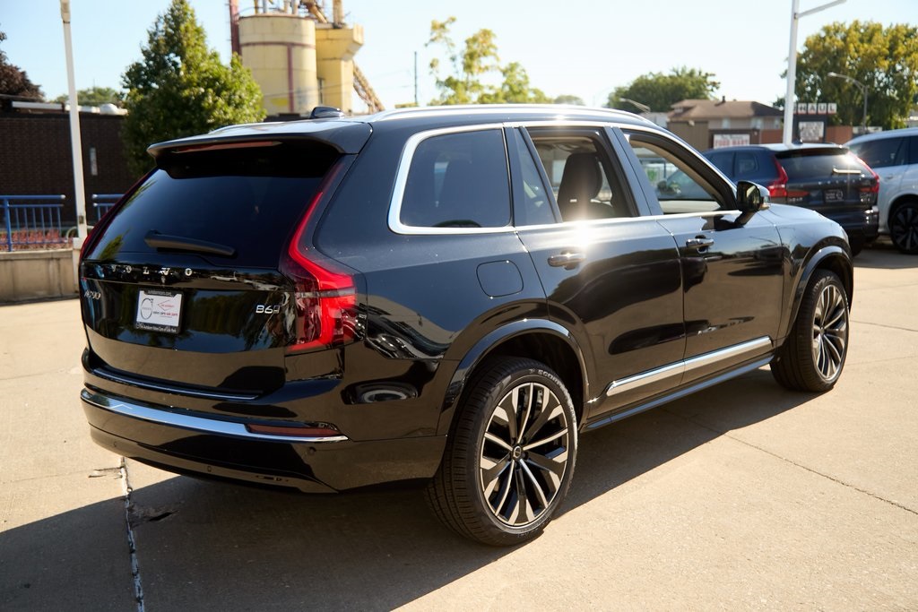 2026 VOLVO XC90 - Image 8