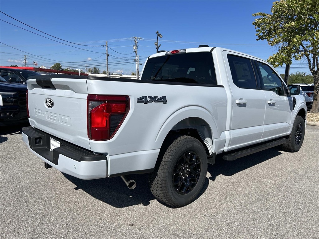 2025 Ford F-150 XLT photo 4