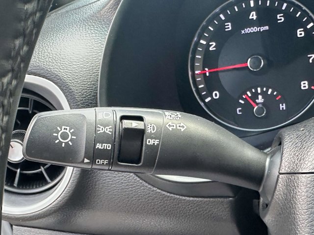 2024 Kia Forte GT-Line photo 18