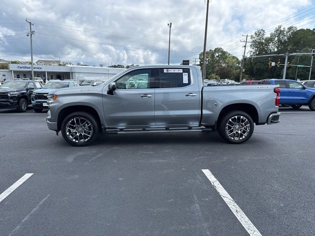 2026 Chevrolet Silverado 1500 LTZ photo 9