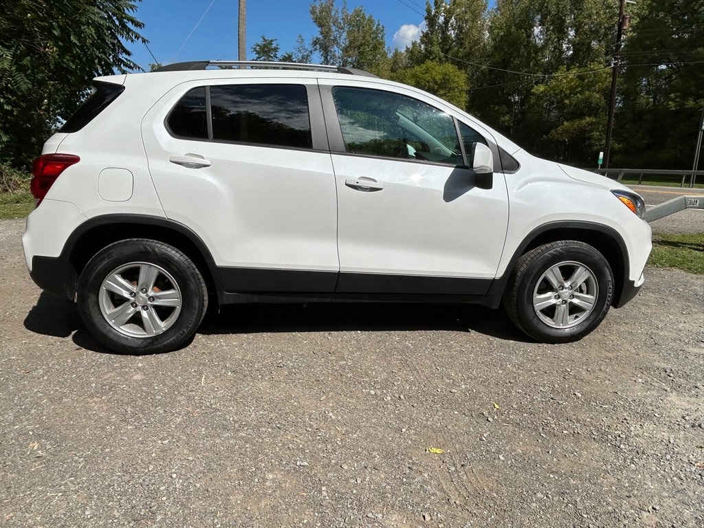 2022 Chevrolet Trax LT photo 8