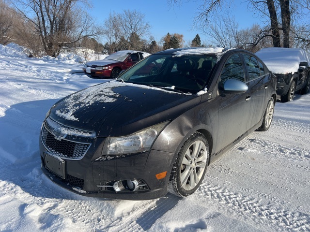 2014 Chevrolet Cruze LTZ photo 2
