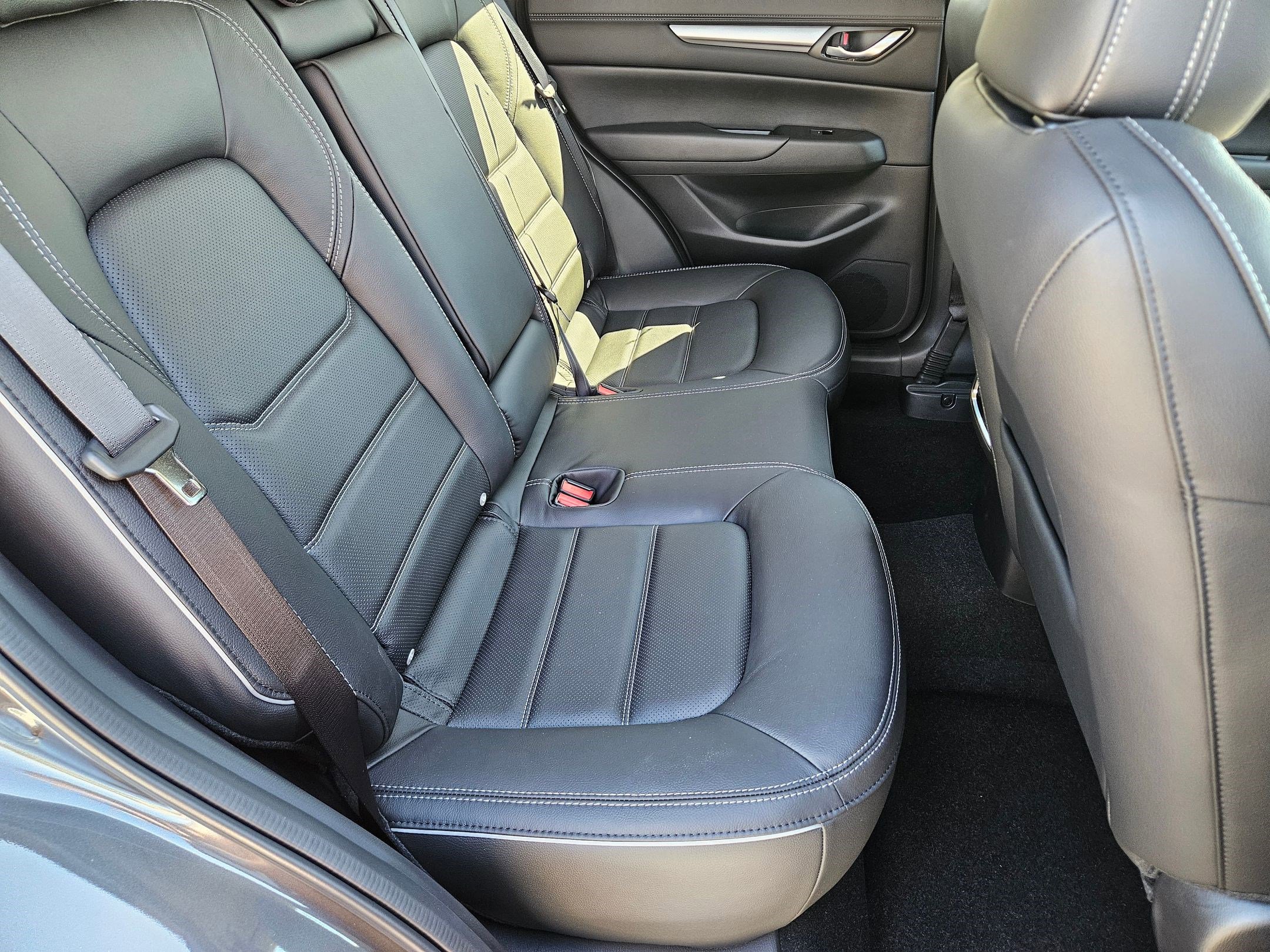 2025 Mazda CX-5 2.5 S Preferred photo 19
