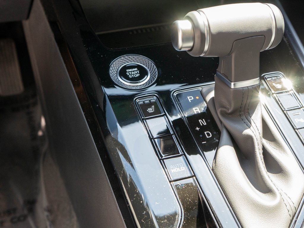2025 Kia Niro EX photo 23