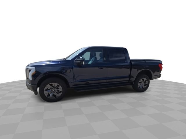 2023 Ford F-150 Lightning Lariat photo 4