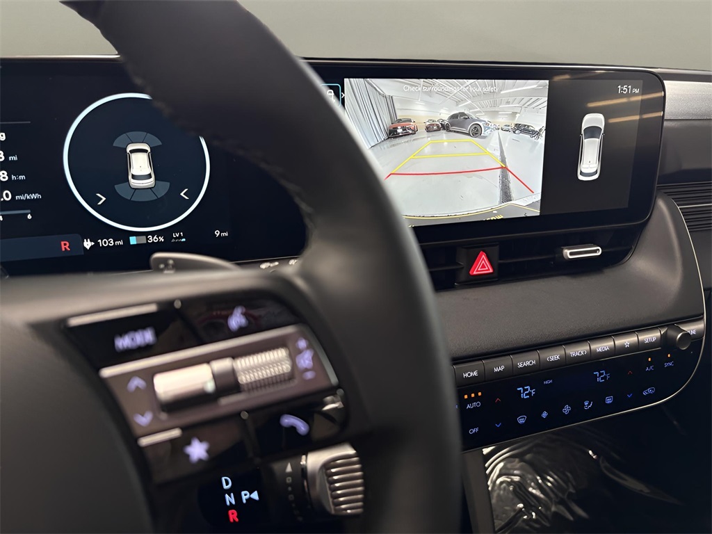 2025 Hyundai Ioniq 5 SEL photo 21