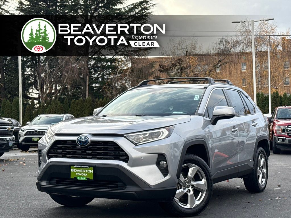 2021 Toyota RAV4 XLE Premium's photo