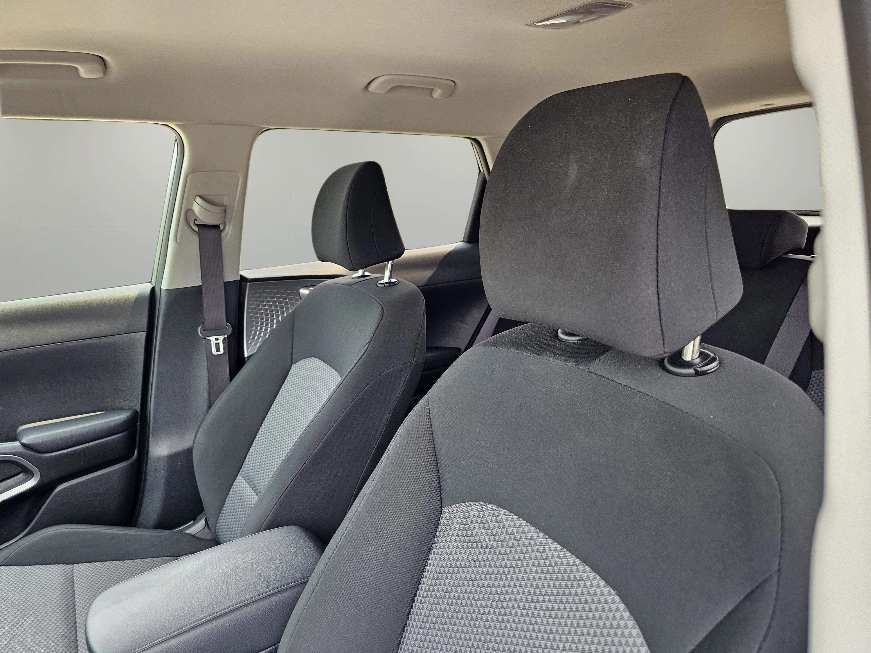 2023 Kia Soul LX photo 15
