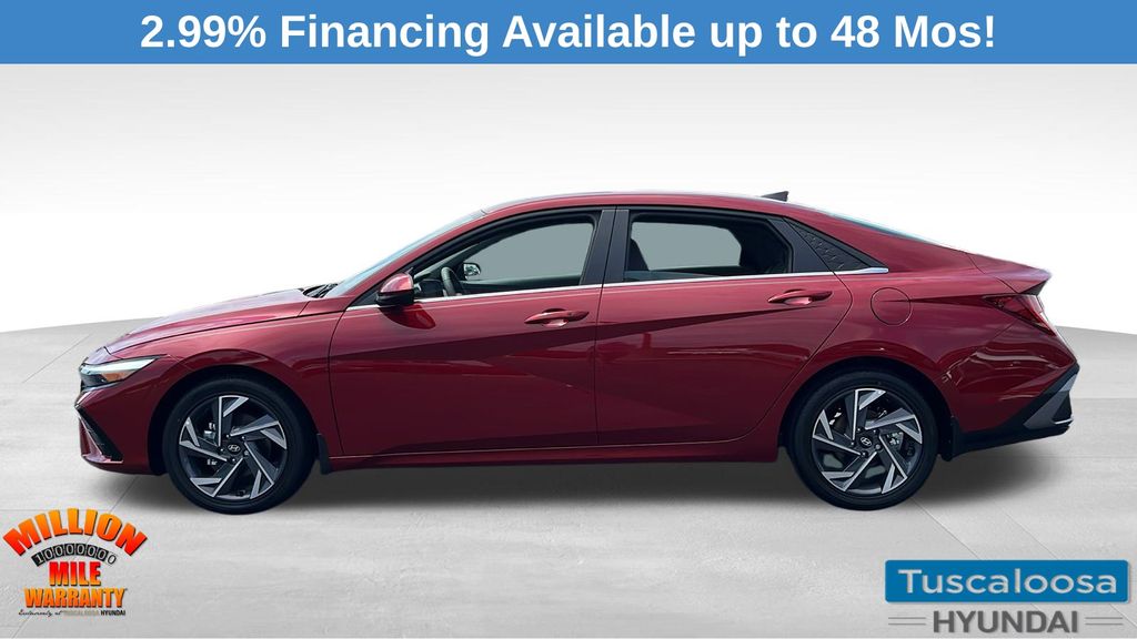 2025 Hyundai Elantra SEL Convenience photo 4