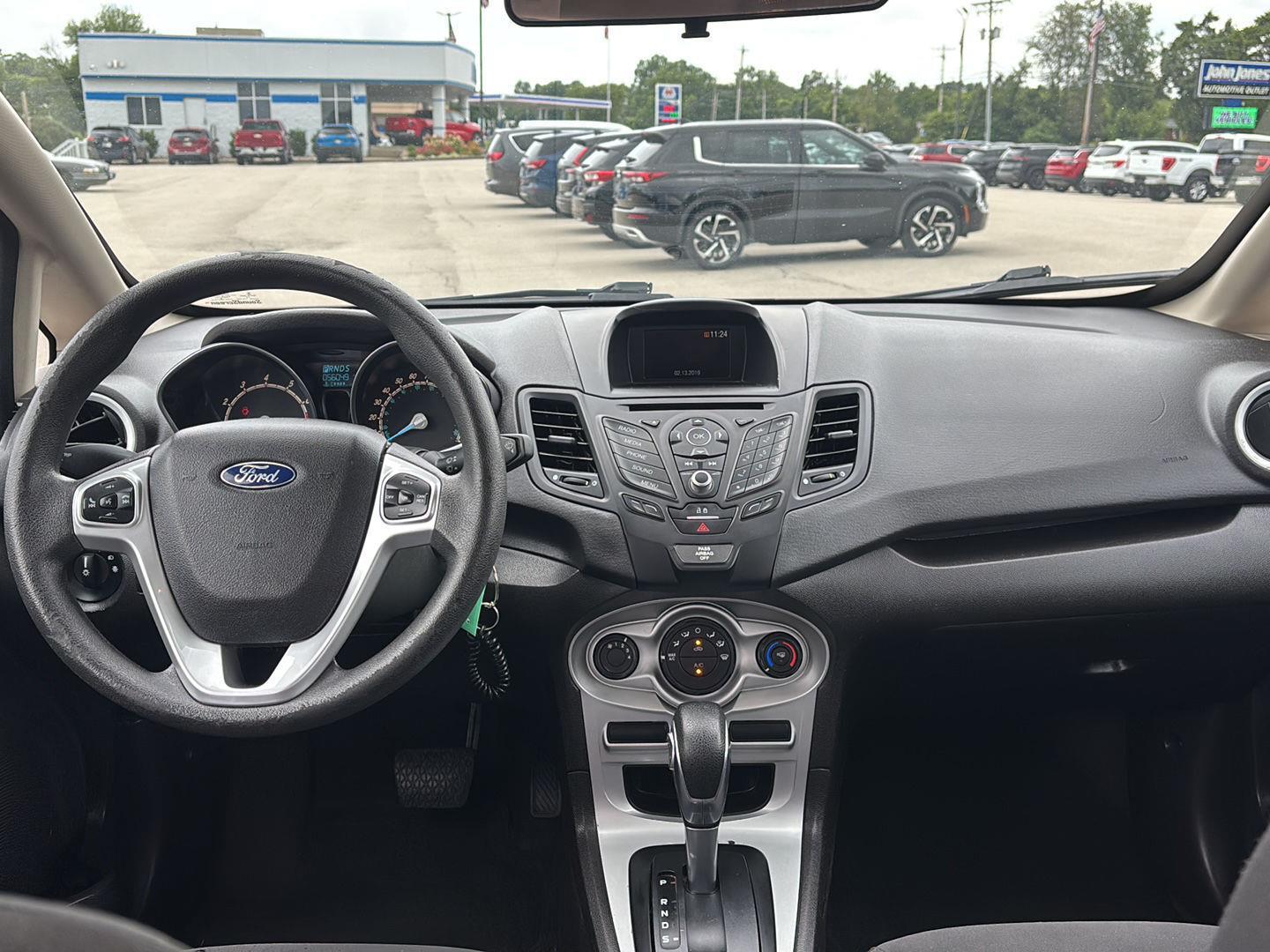 2019 Ford Fiesta SE photo 5