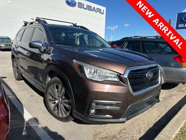 2019 Subaru Ascent Touring's photo