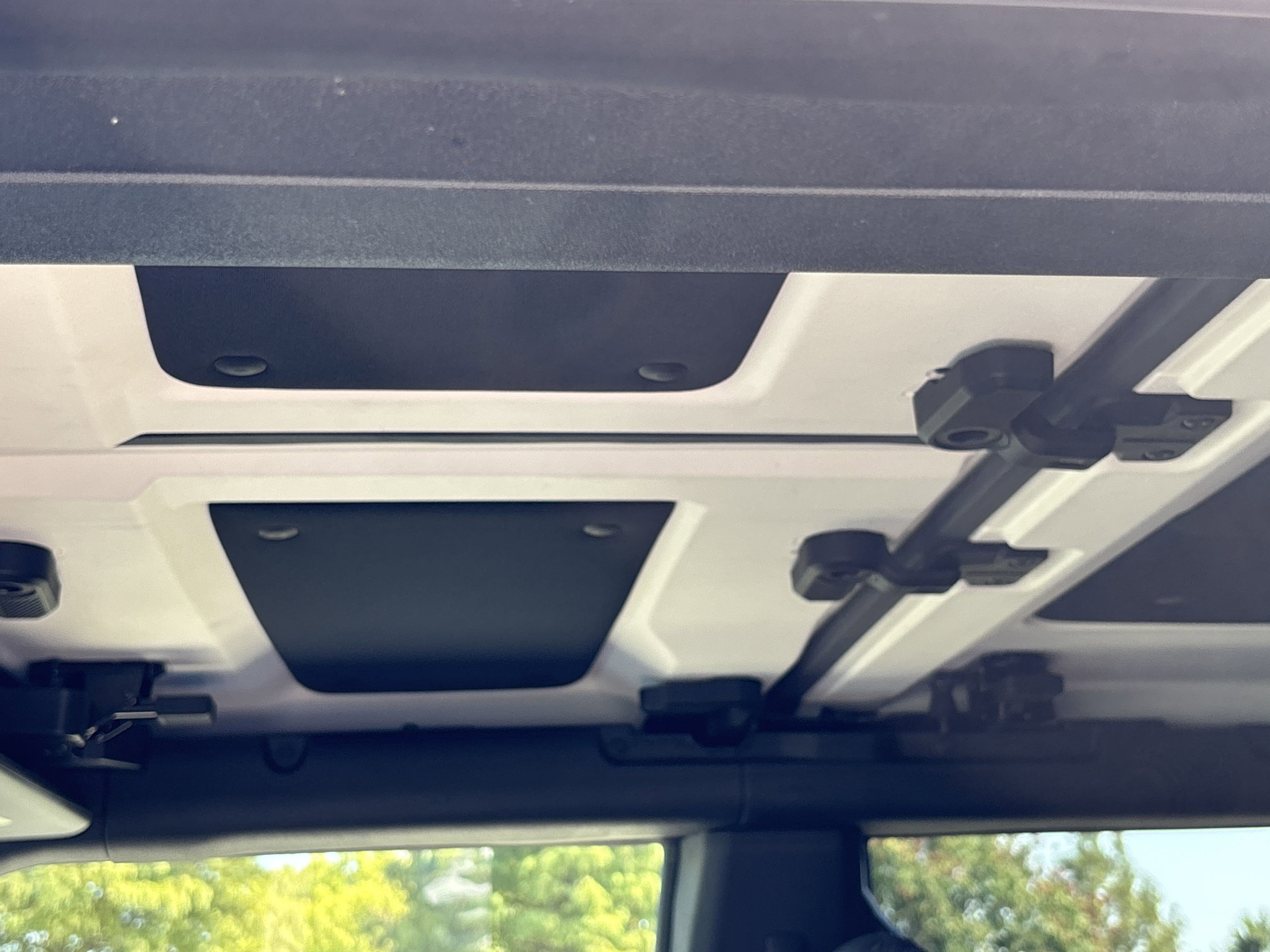 2025 Ford Bronco Heritage First Edition photo 3