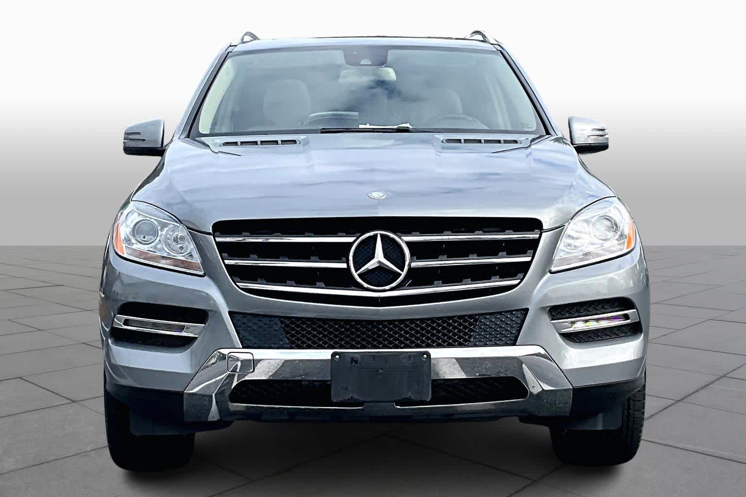 2015 Mercedes Benz ML 350 photo 3
