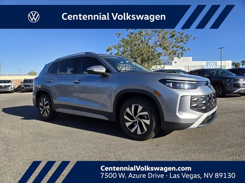 2026 Volkswagen Tiguan S's photo