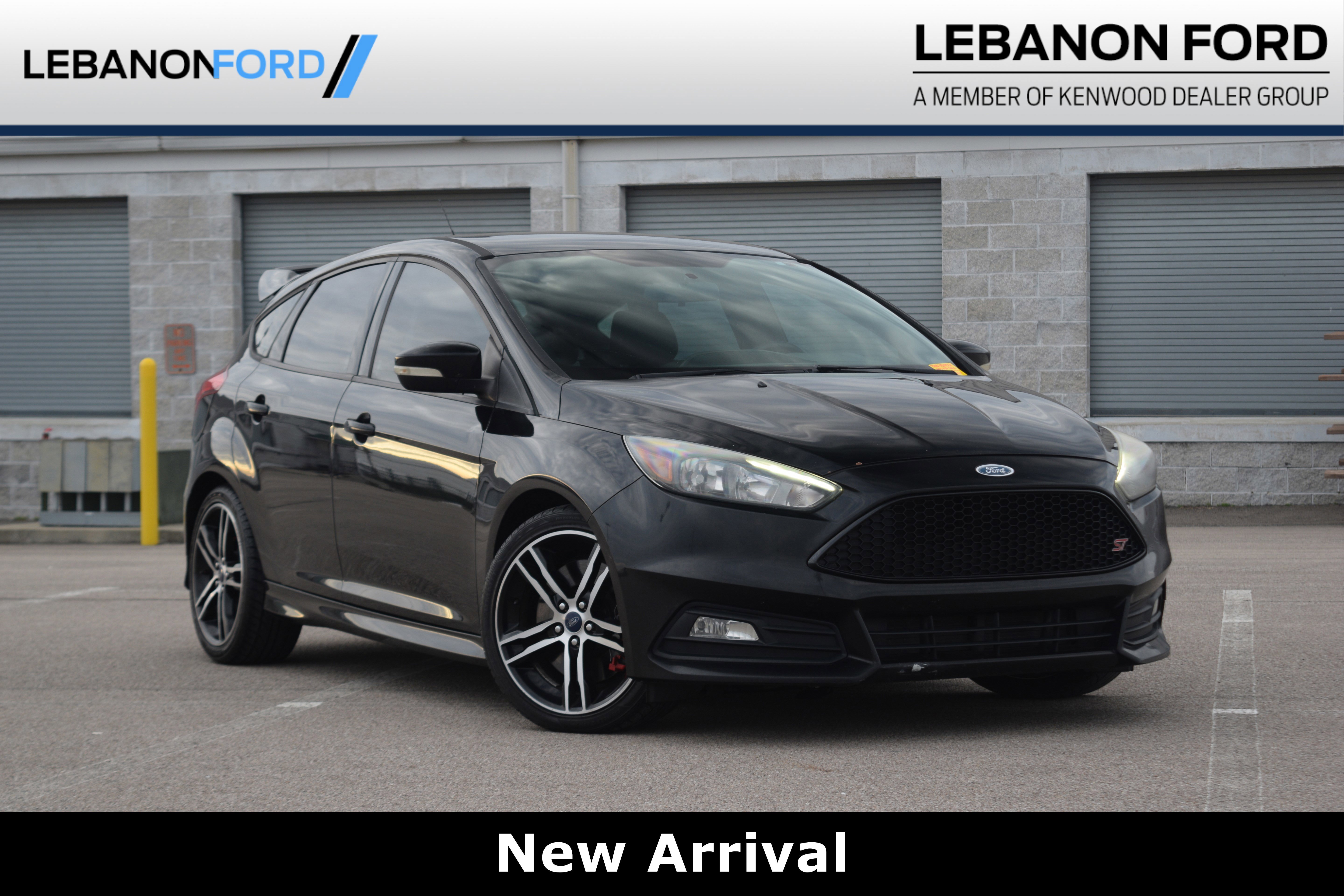 2017 Ford Focus ST's photo