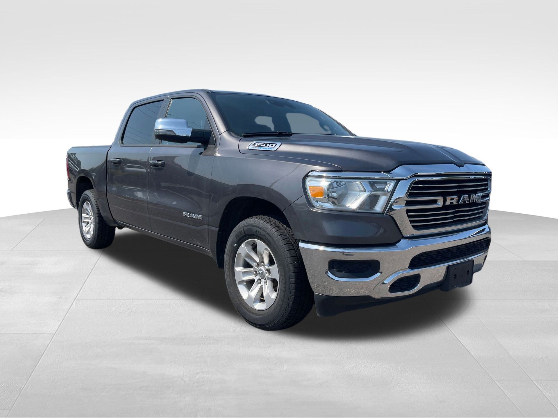 2023 Ram 1500 Laramie photo 5