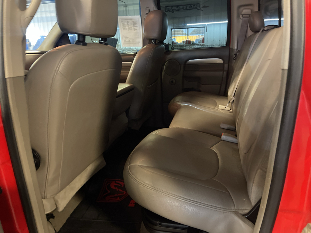 2005 Dodge Ram 3500 SLT photo 12