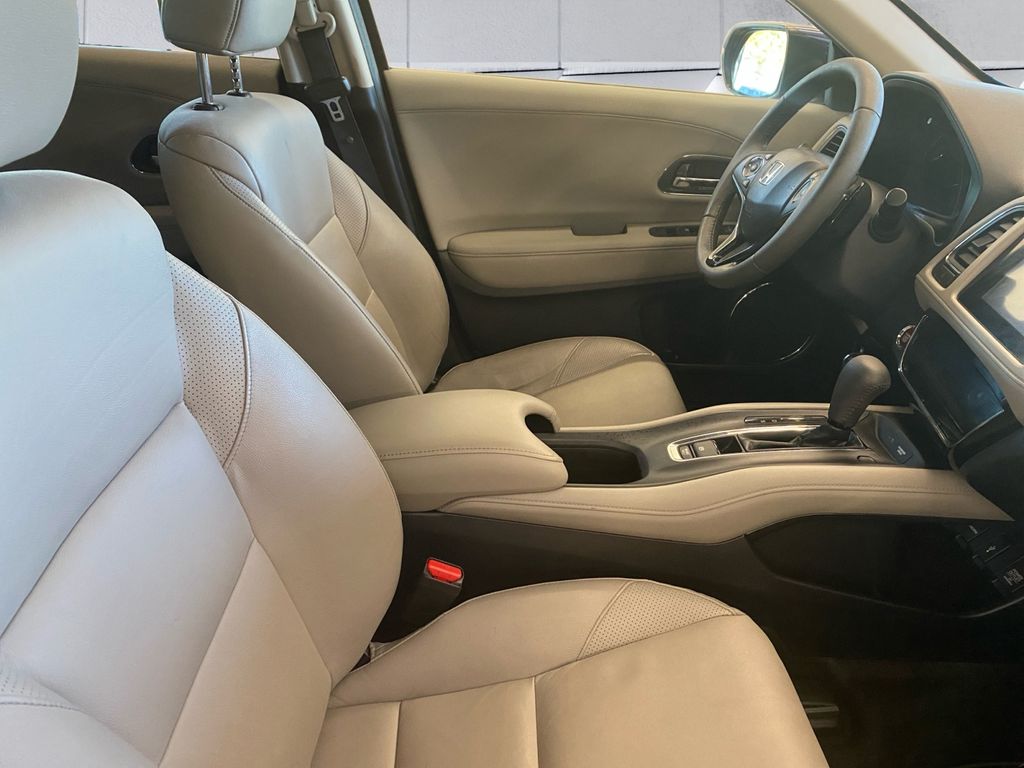2016 Honda HR-V EX-L photo 12