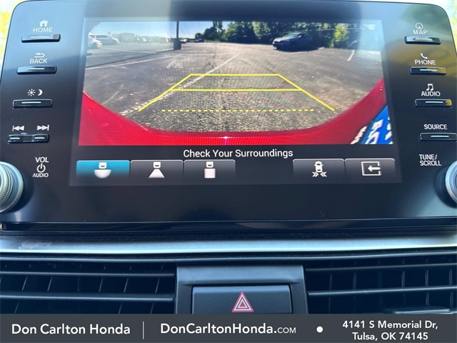 2018 Honda Accord Touring photo 21
