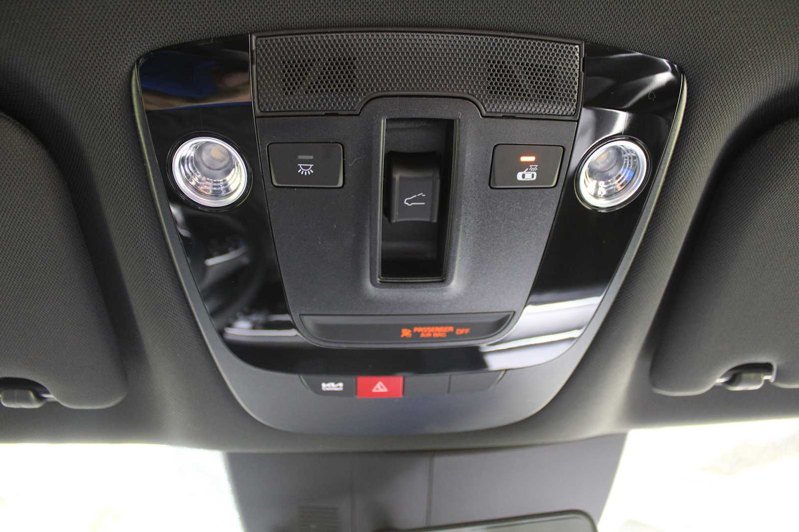 2025 Kia K5 GT-Line photo 43