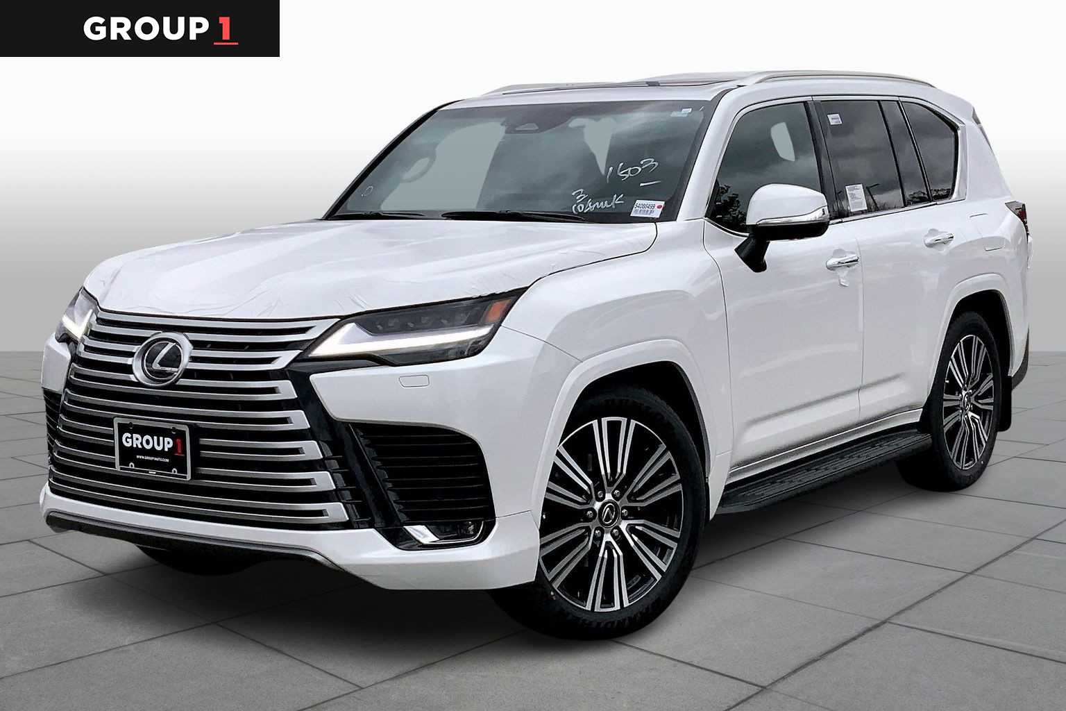 2025 Lexus LX Luxury's photo